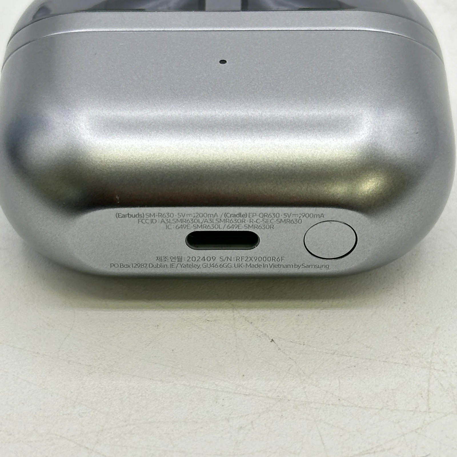 Samsung Galaxy Buds3 Pro SM-R630 True Wireless Earbuds Silver — photo 3