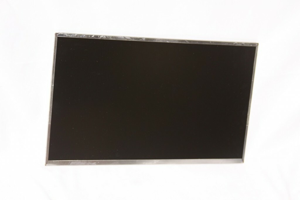 Genuine Dell Studio XPS 1645 1640 1647 16" Matte LCD Screen M077D LTN160HT02-001