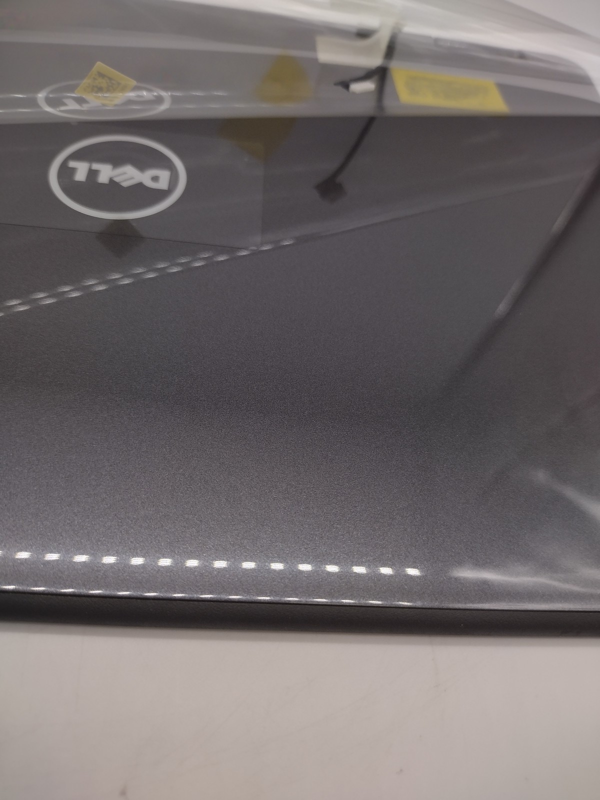 Genuine Dell Latitude 3189 11.6 Inch Touchscreen LCD Screen Assembly GRAY 0TRCJ0 — photo 3