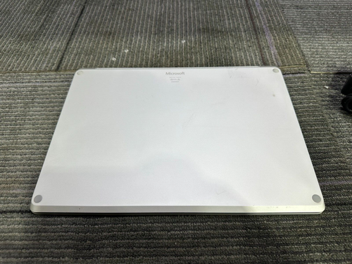 Microsoft Surface Laptop 2 1769 13.5inch Touchscreen i7-8650U 16GB RAM 512GB — photo 5