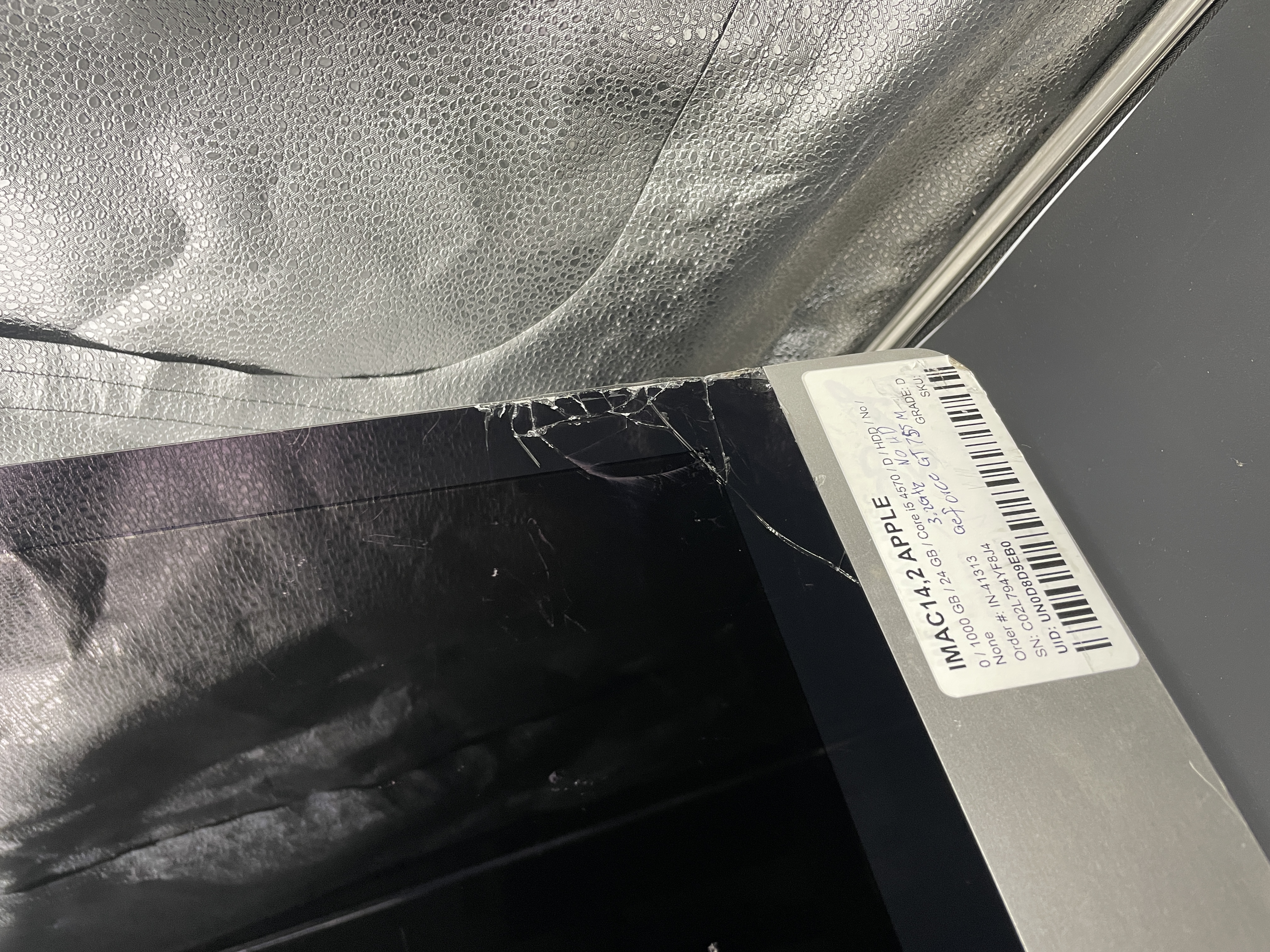 Apple iMac A1419 i5-4570 3.2GHz DDR3 GeForce GT 755M NO OS NO HDD Cracked Screen — photo 2