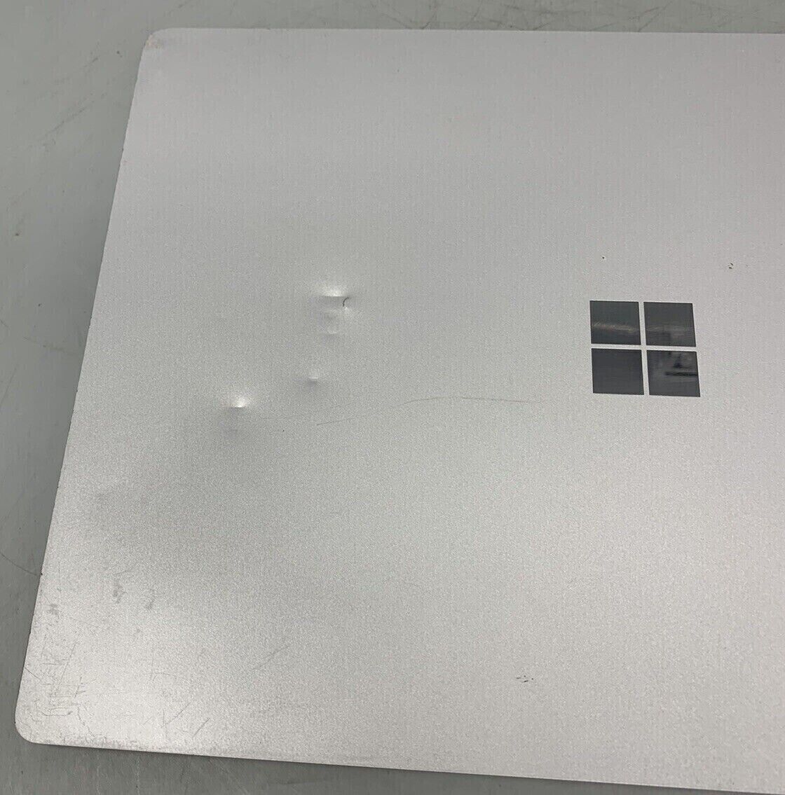 Microsoft Surface Book 2 13.5inch Touch i5-8350U 8GB 256GB DEEP DENTS — photo 3