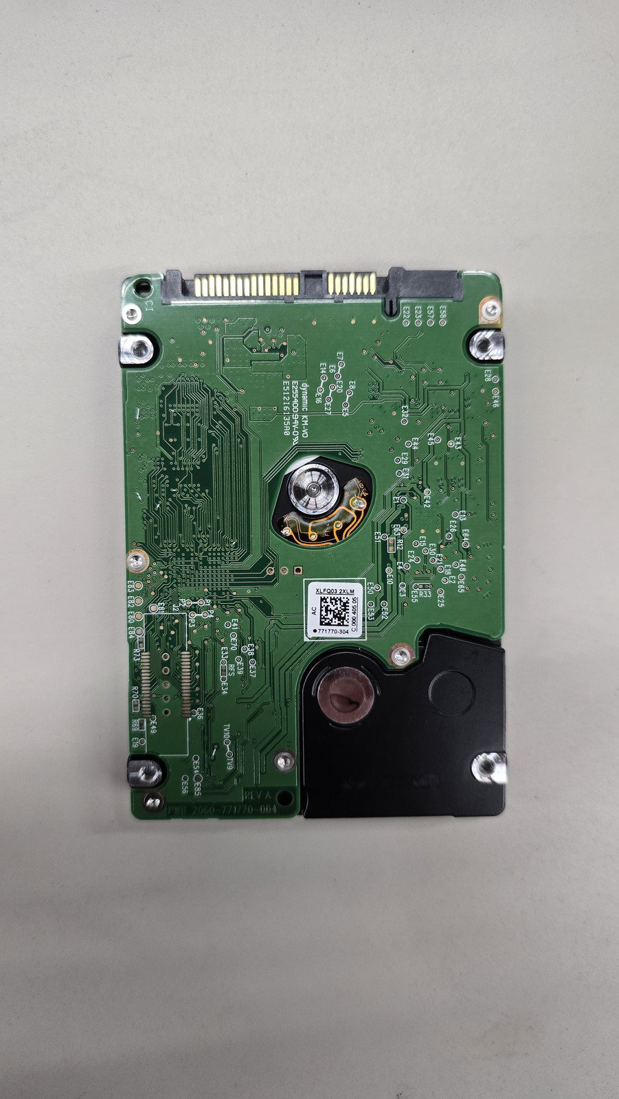 V1TX2 DELL 600GB 10K SAS 2.5" 6Gb/s HDD WD6002BKTG 0V1TX2 — photo 2