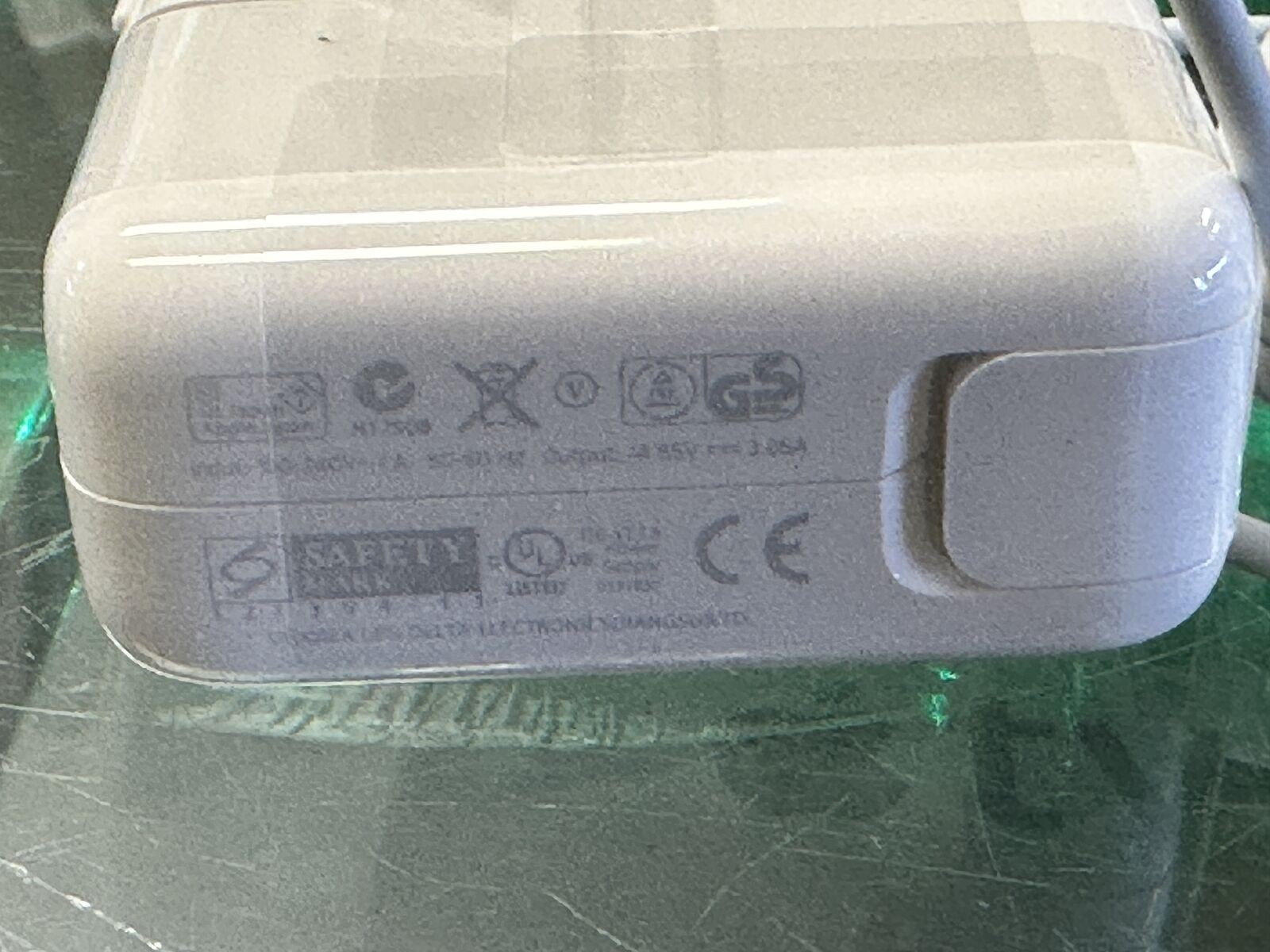 Genuine Apple 45W MagSafe 2 Power Adapter For MacBook Air (A1436) - New 45MS2 — photo 3