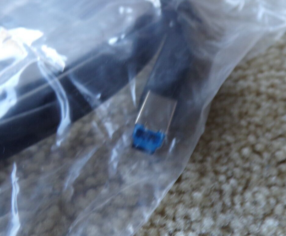 BELKIN F3U159B06 Superspeed USB 3.0 Cable DSTB 6 Foot Device Pro; T8 — photo 4