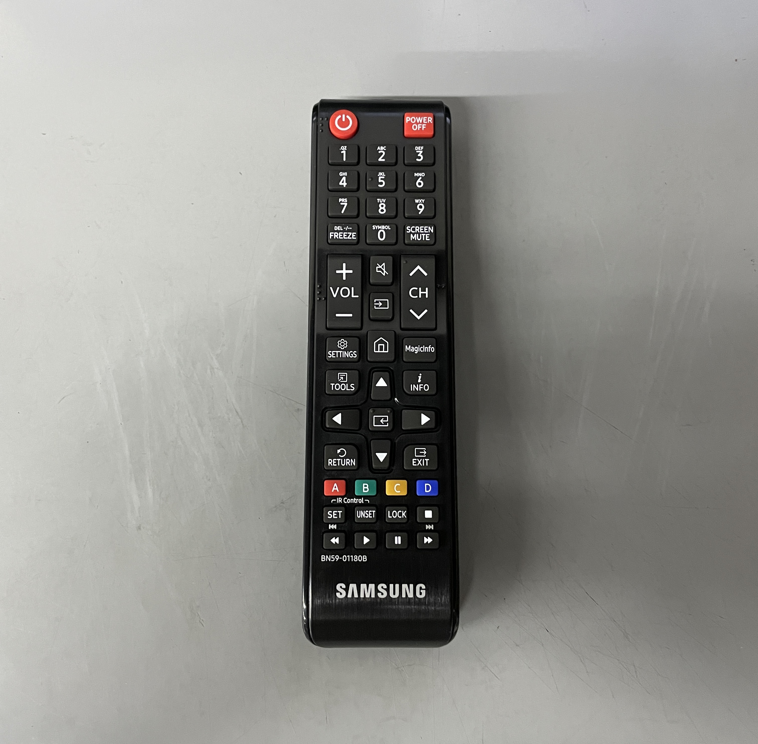 SAMSUNG QB50C 50" UHD 4K LED HDR Commercial Smart Signage Monitor — photo 5