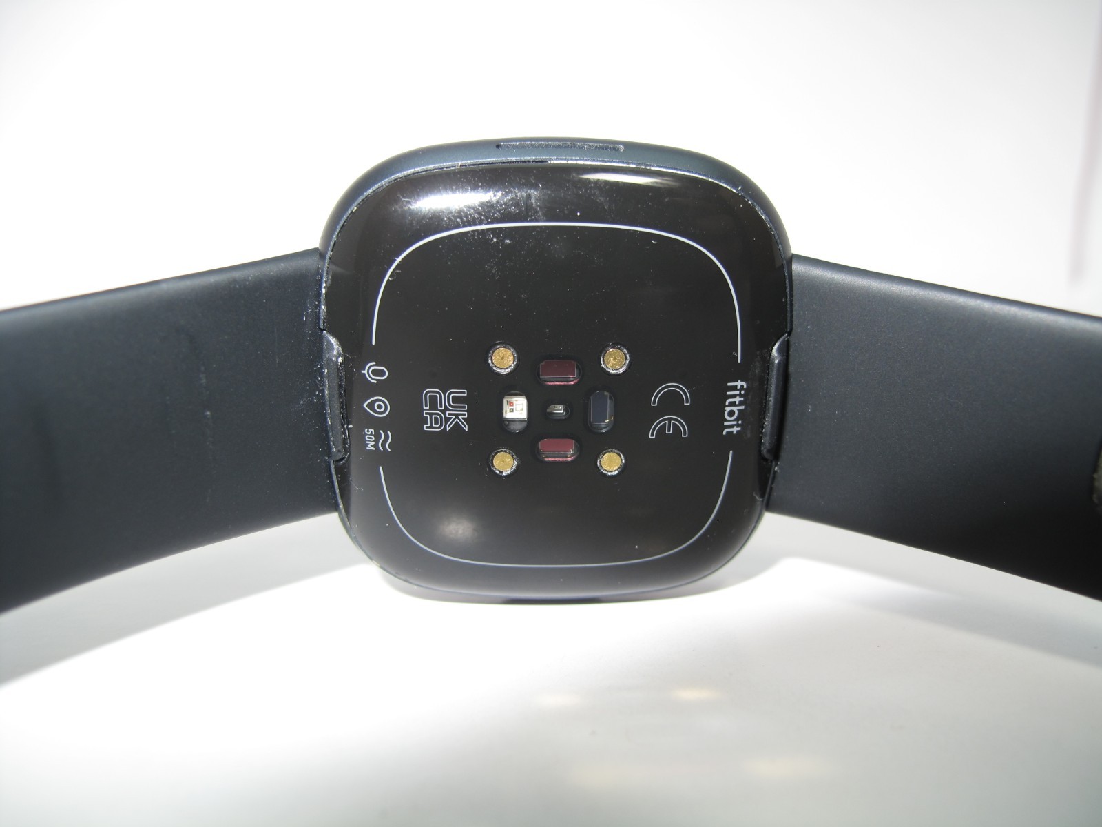 Fitbit Versa 4 Fitness Smartwatch Black Comes With Extra Band — photo 3
