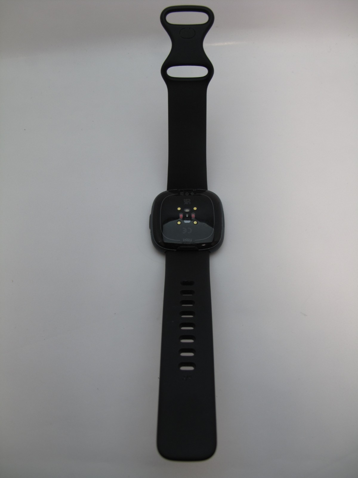 Fitbit Versa 4 Fitness Smartwatch Black Comes With Extra Band — photo 5