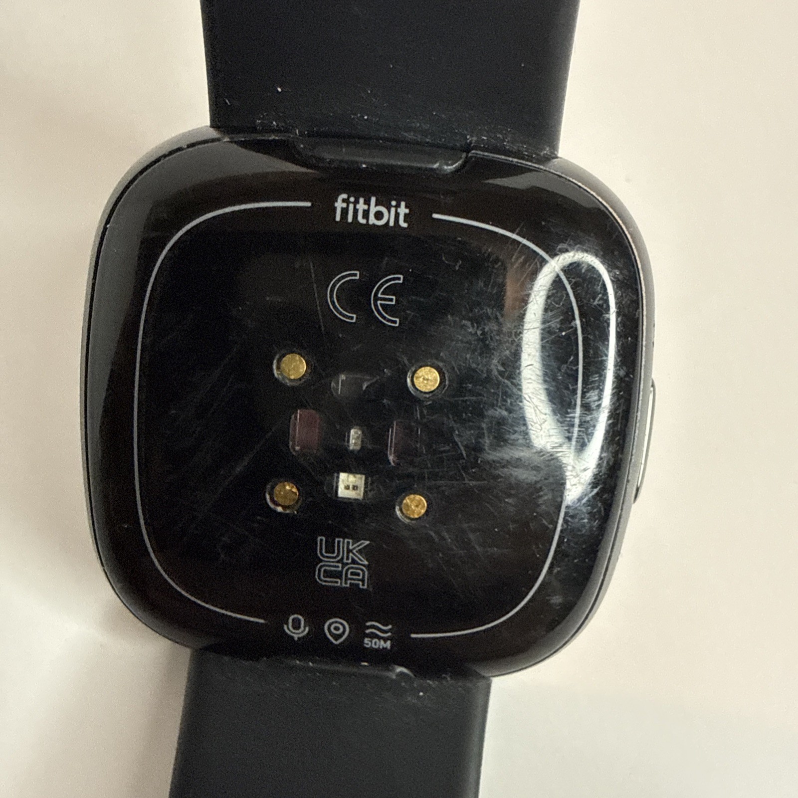 Fitbit Versa 4 Fitness Smartwatch Graphite Aluminum Grade B — photo 3
