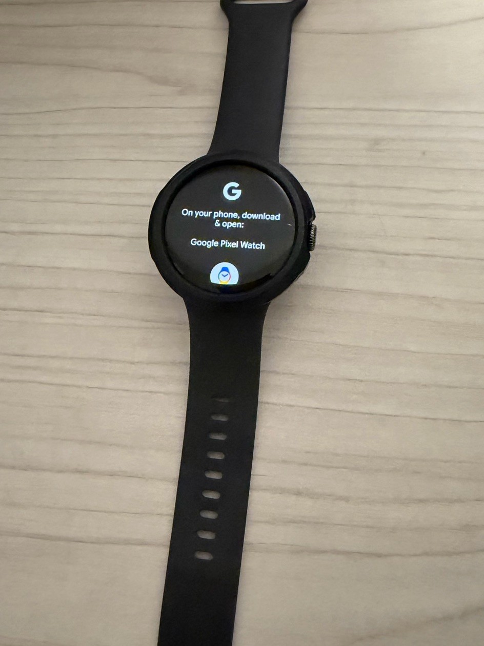 Google Pixel Watch 2 41mm Matte Black Aluminum Case With Obsidian Black Silicone