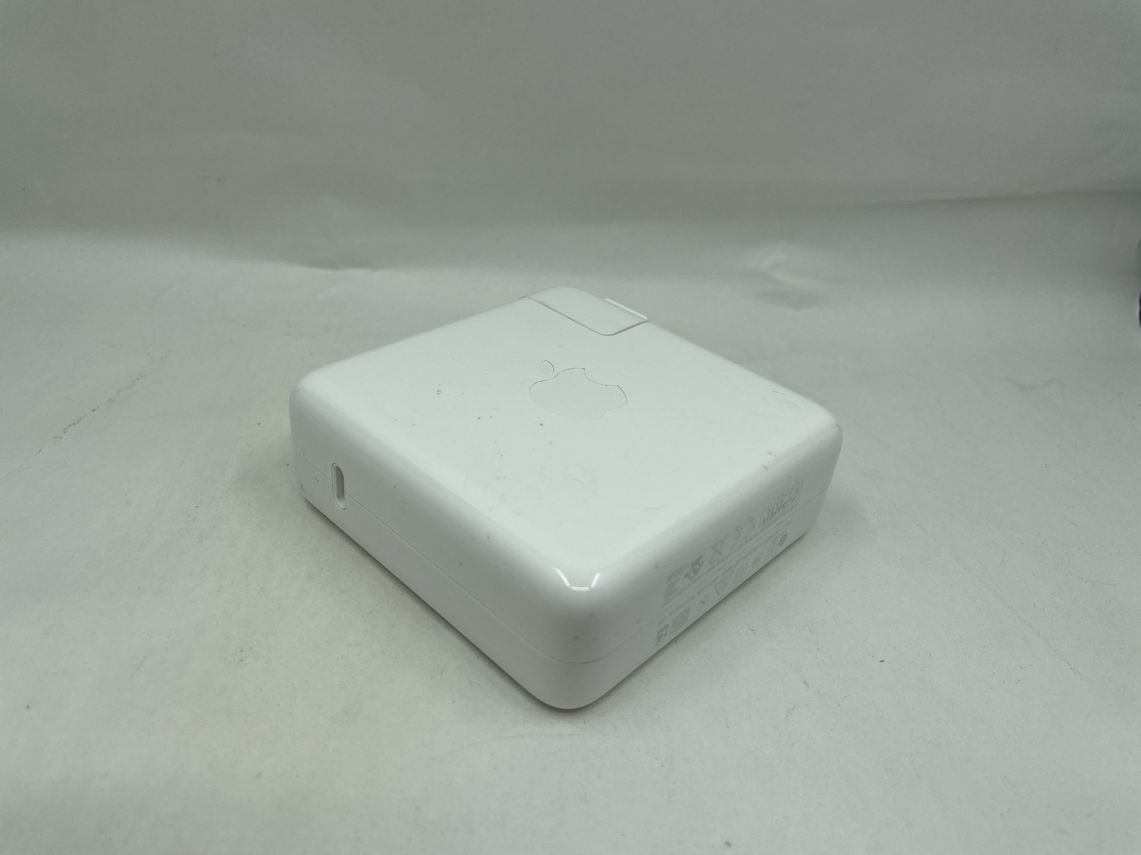 Genuine Apple 96W USB-C Power Adapter For Apple Mac A2166 WITH Cable — photo 3