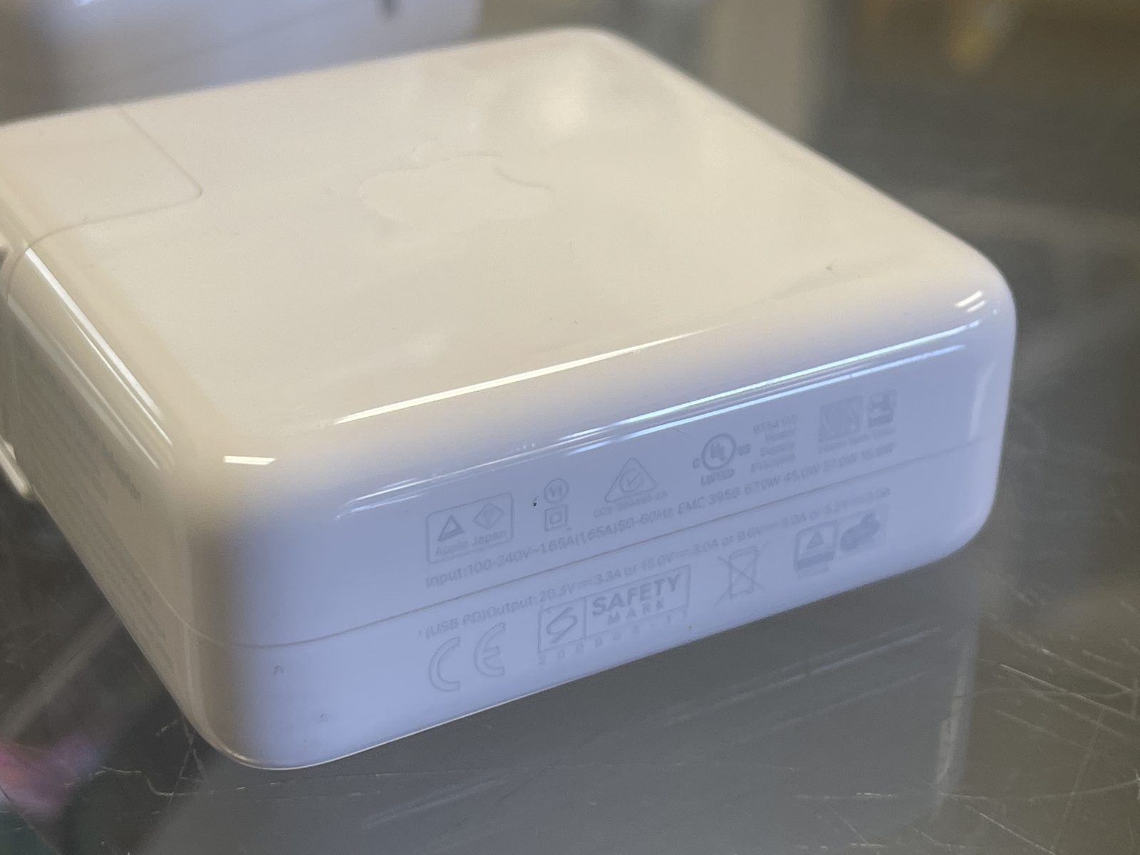 Genuine Apple 67W USB-C Power Adapter - A2518 MKU63AM/A New — photo 4