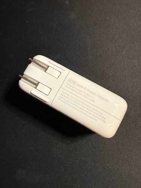 Genuine Apple 67W USB-C Charger A2518 For MacBook Pro/Air