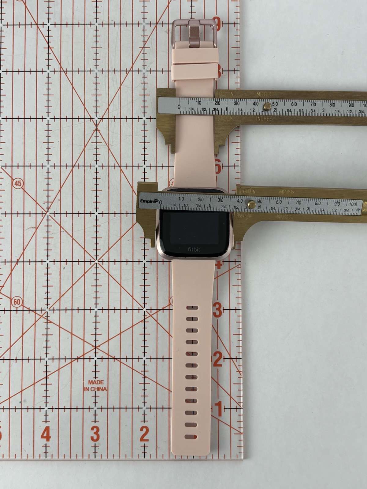Fitbit Versa 2 Rose Gold Tone Fitness Smart Watch 2 Bands & Charger — photo 2