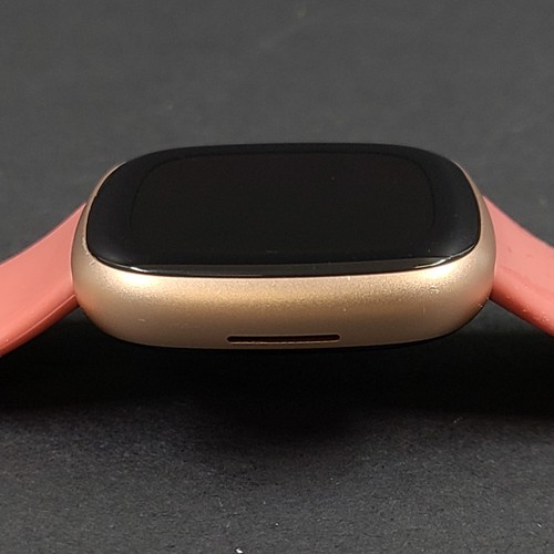 Fitbit Versa 1st GEN Fitness Activity Tracker Watch Rose Gold GRADE B — photo 4