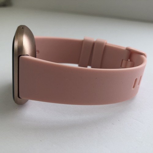Fitbit FB507RGPK Versa 2 Smartwatch, Copper Rose fitness tracker. excellent — photo 3