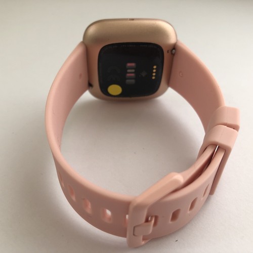 Fitbit FB507RGPK Versa 2 Smartwatch, Copper Rose fitness tracker. excellent — photo 4
