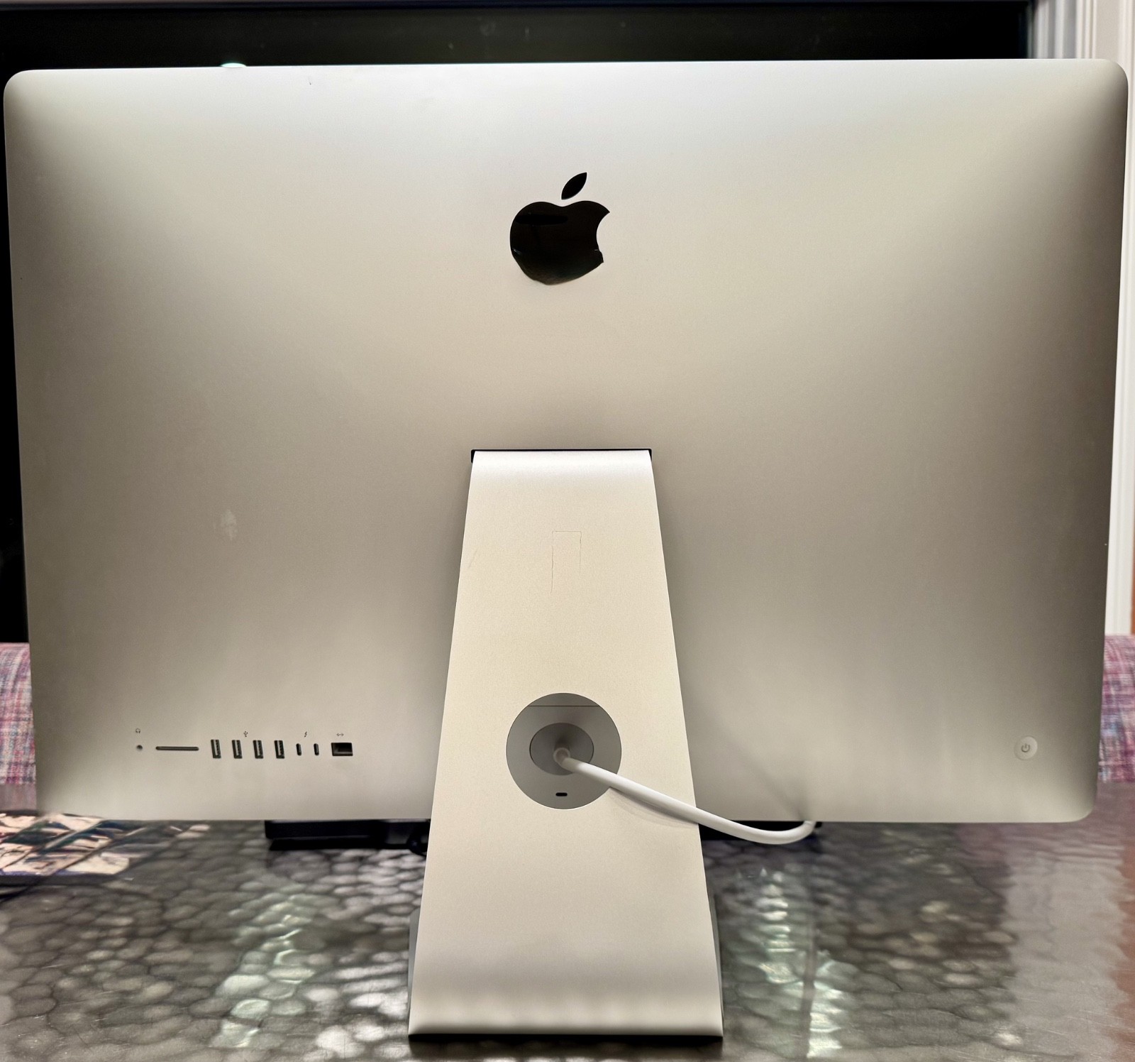iMac 27" 2017 Retina 5K i5-7500 - 8GB RAM - 1 TB HDD See Description — photo 2