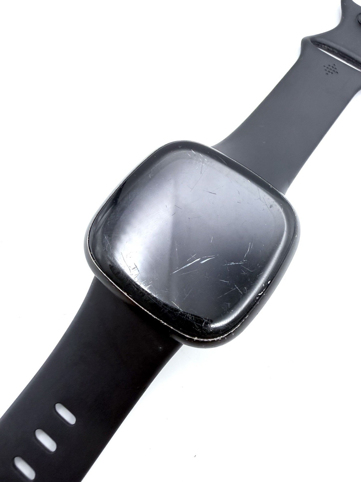 Fitbit - Versa 3 Health & Fitness Smartwatch - Black — photo 4