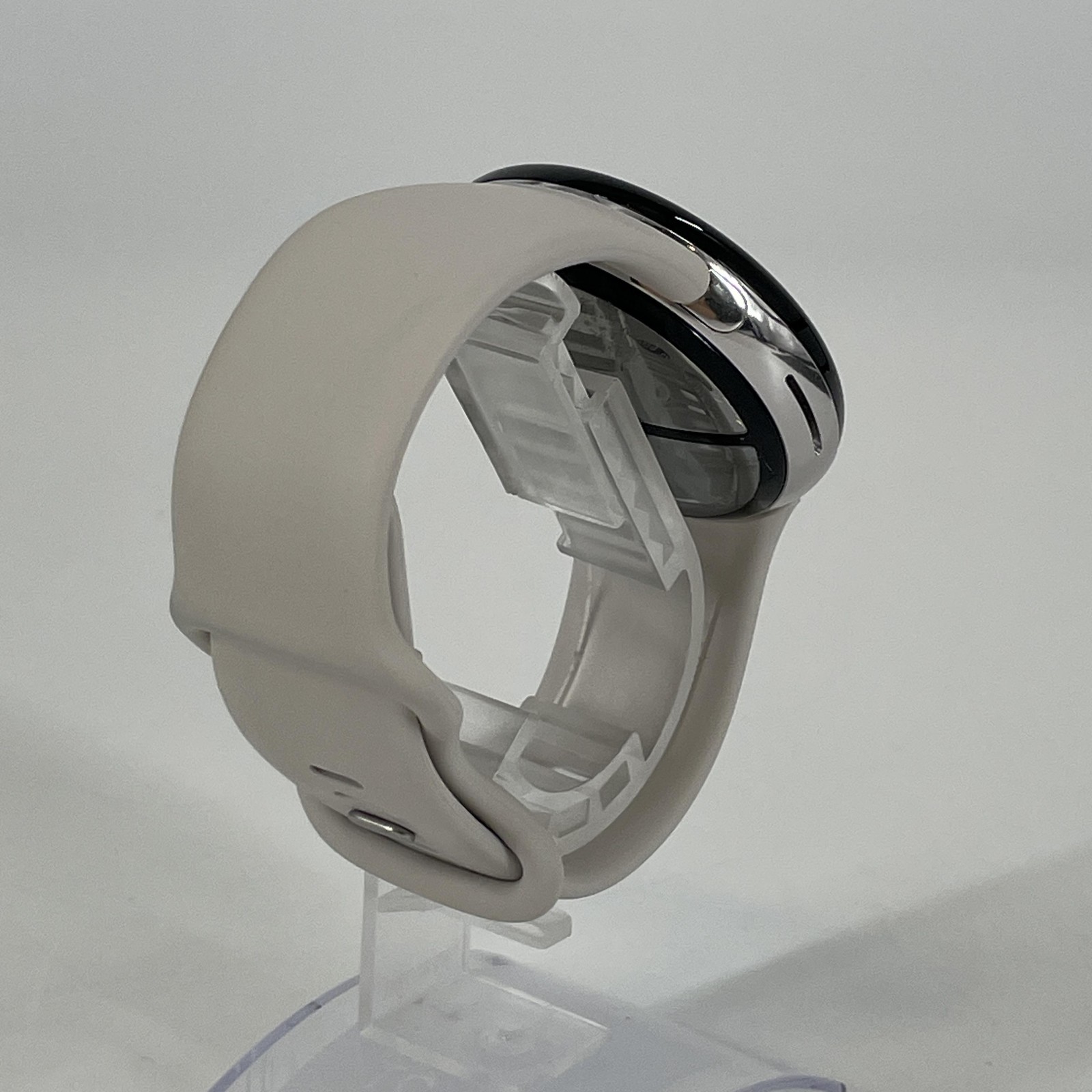 Google Pixel Watch 3 45mm Silver Aluminum W/ Porcelain Sport GPS — photo 3