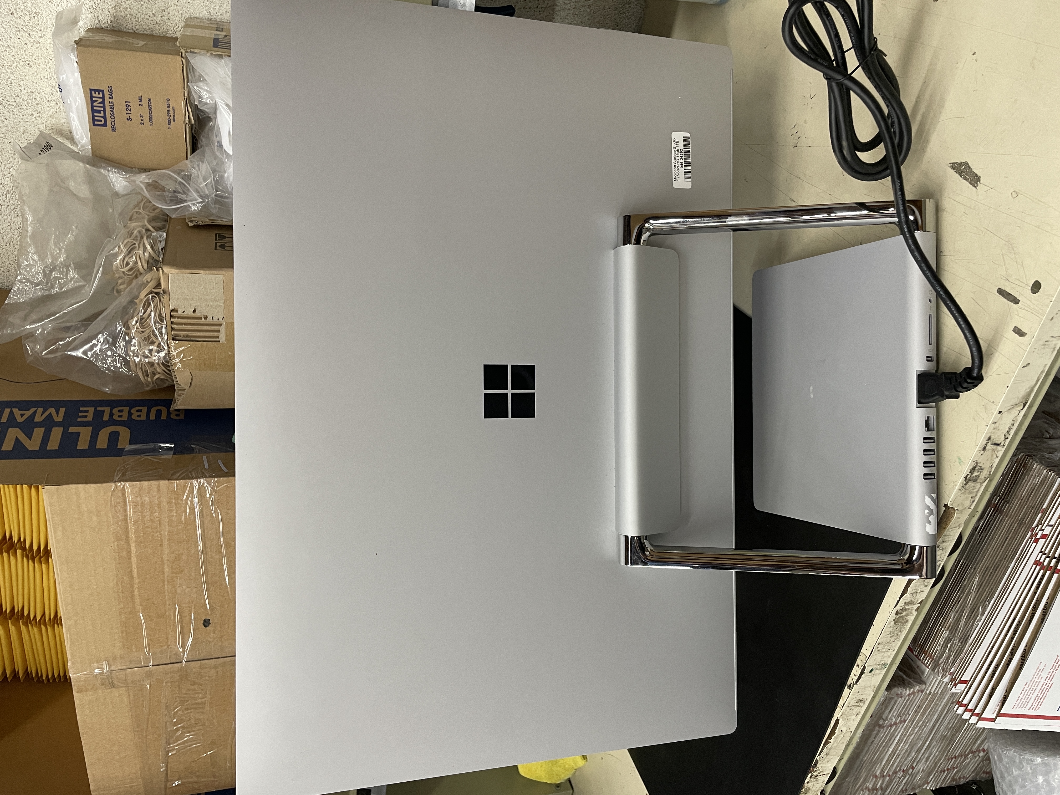 Microsoft Surface Studio 28" AIO i7-6820HQ 2.7GHz 16GB RAM 1TB Win10 — photo 4
