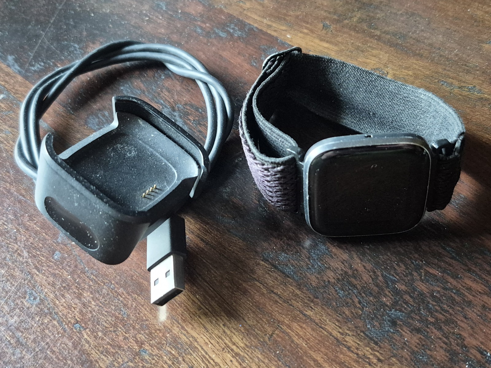 Fitbit Versa 2 Health & Fitness Smartwatch With Heart Rate Black, Charger, Band — photo 3