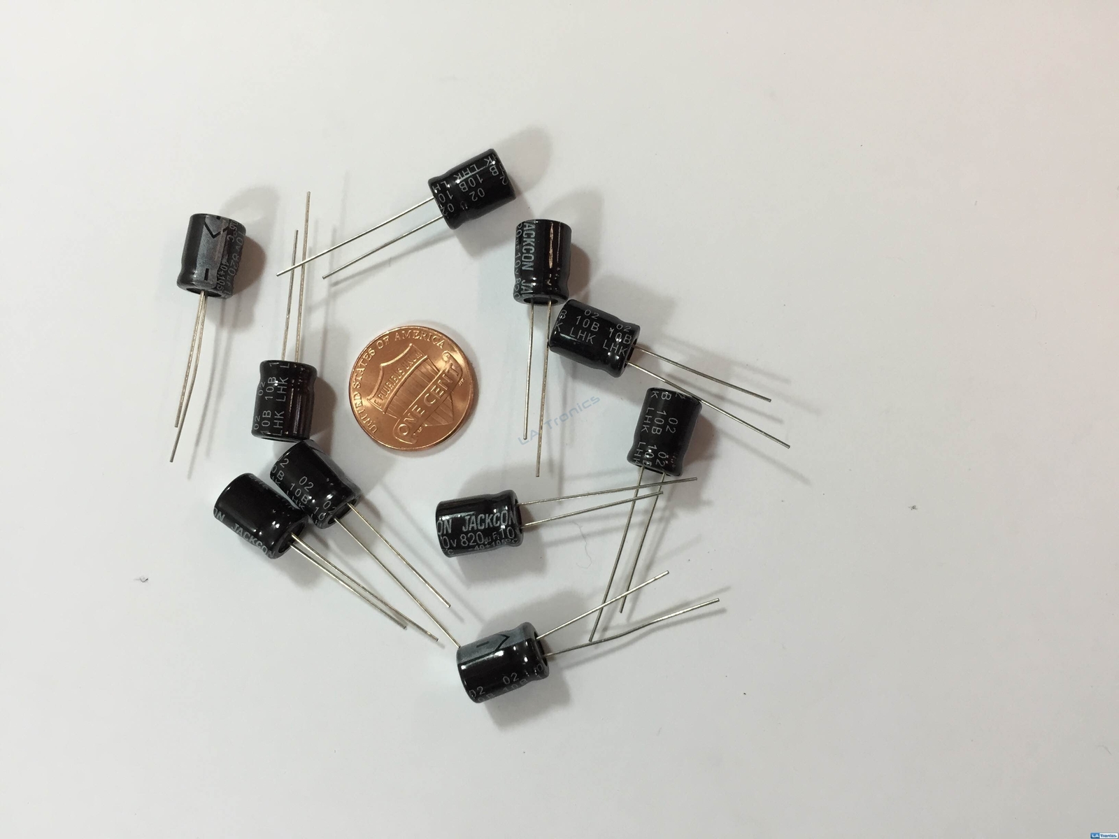10pc Jackcon Electrolytic Radial Capacitor 820uF 10V 105°C LHK 8mm 10pc 8x11mm