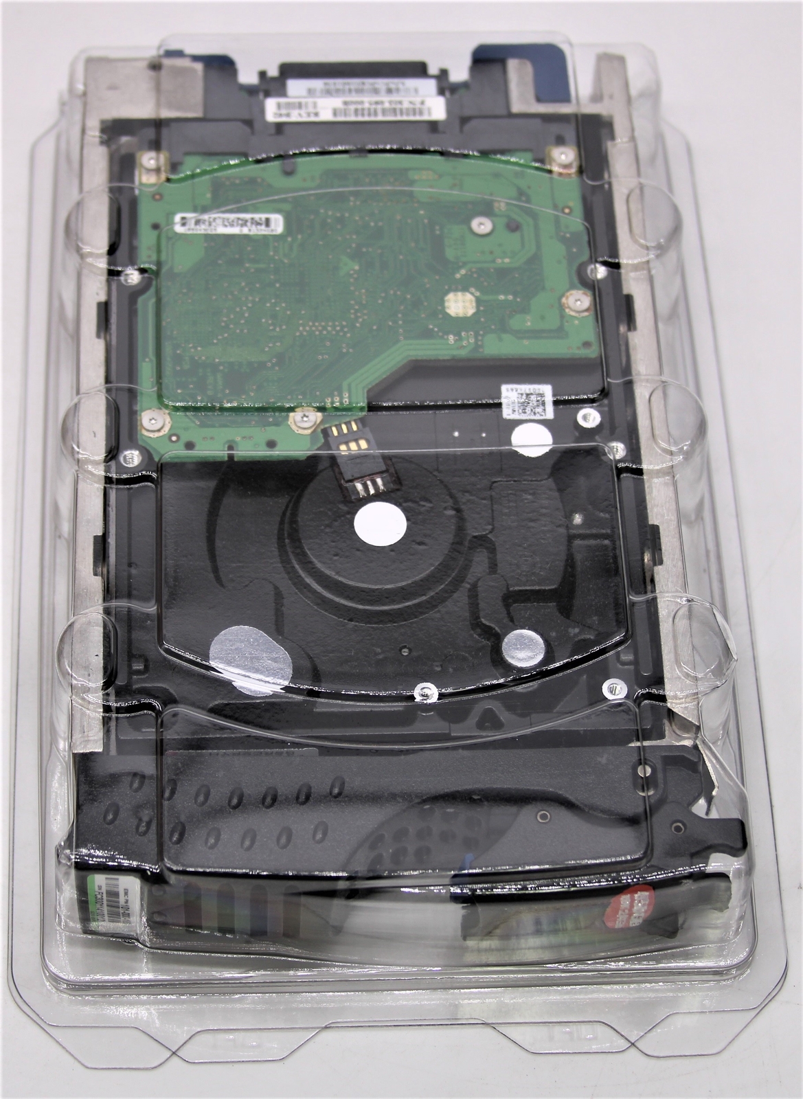 Seagate Cheetah ST3450856FC 15K.6 450GB 15K 3.5" Internal HDD With Caddy — photo 2