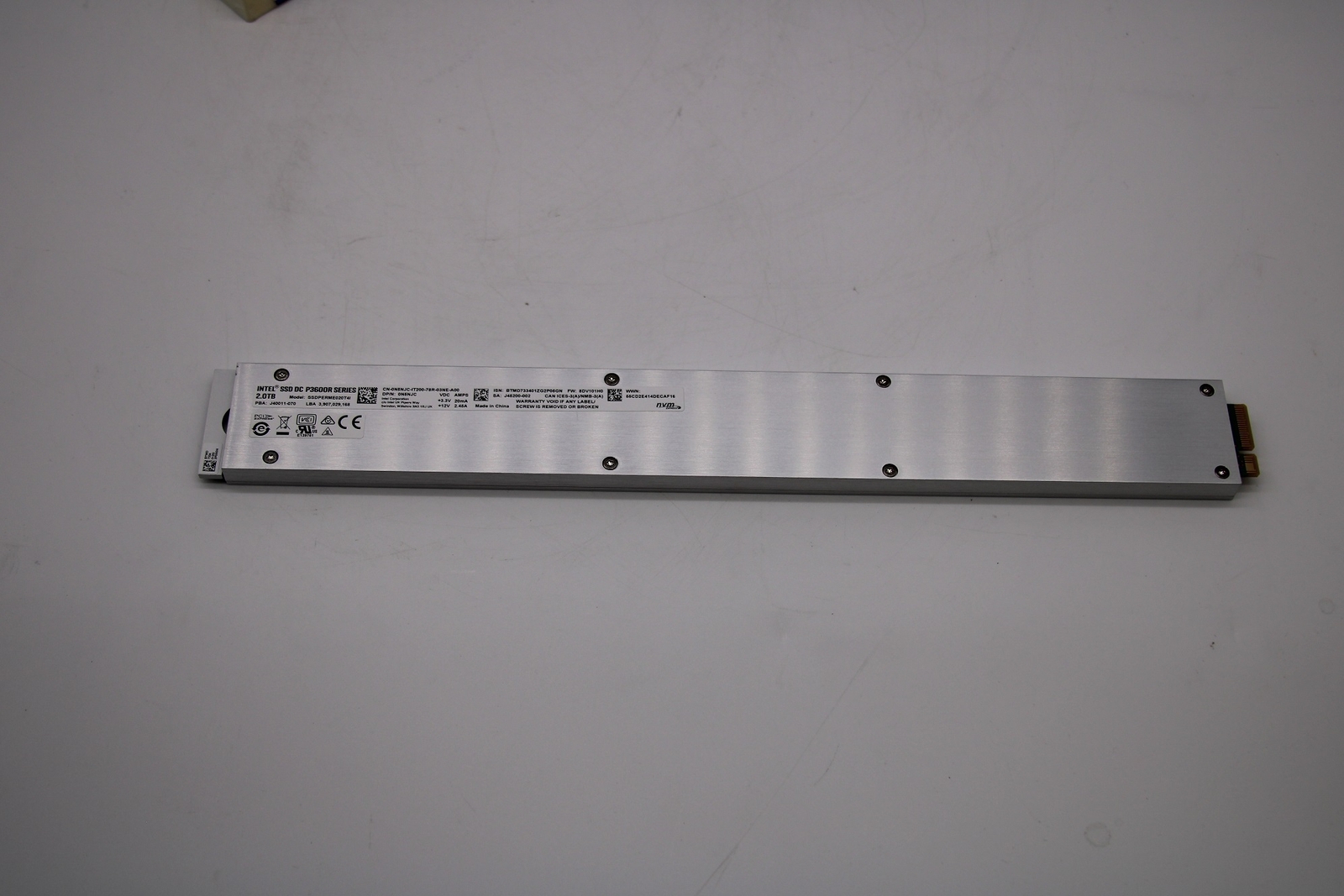 INTEL SSD DC 2TB NVM Express PCIE P3600R
