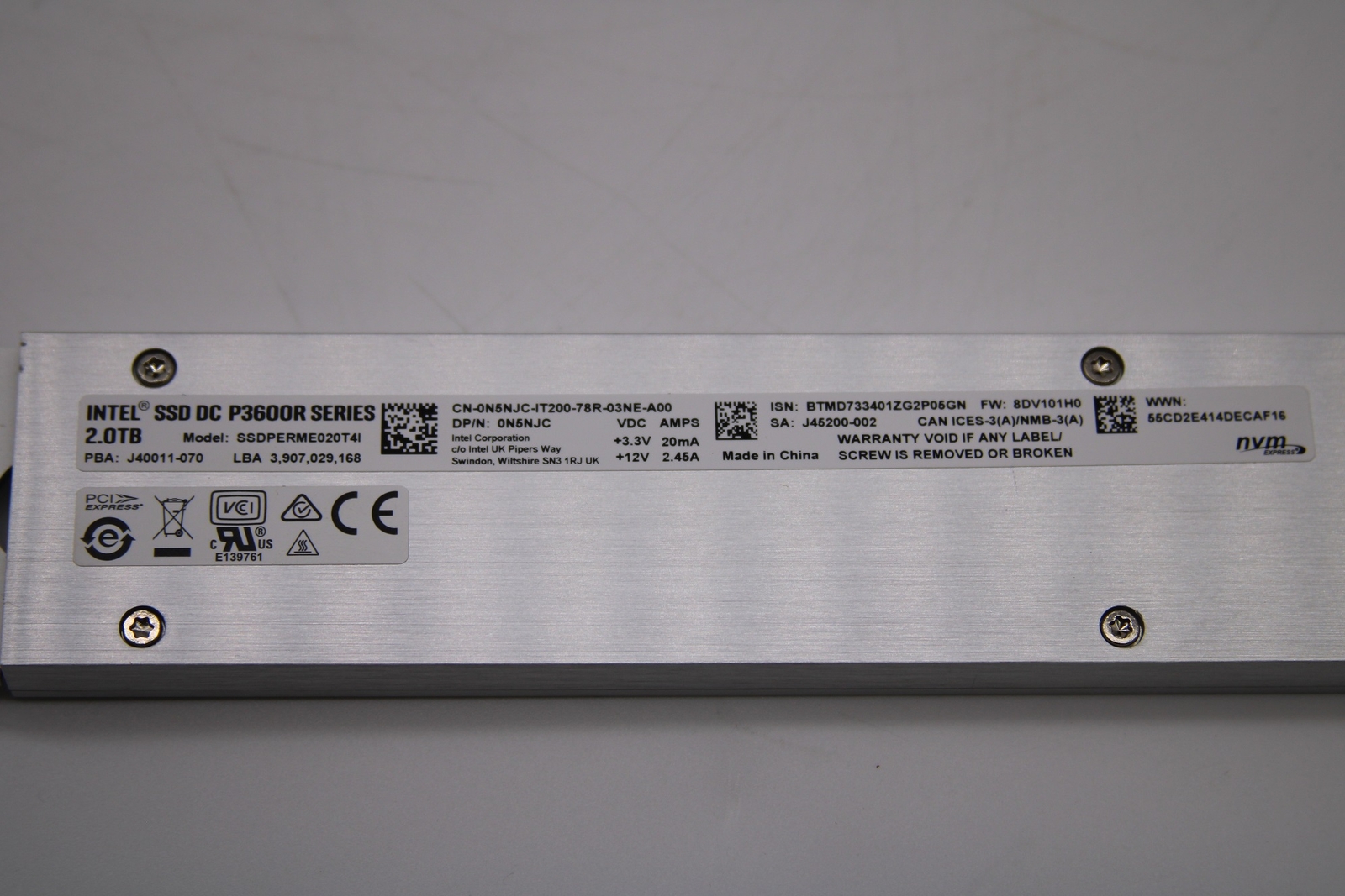 INTEL SSD DC 2TB NVM Express PCIE P3600R — photo 2